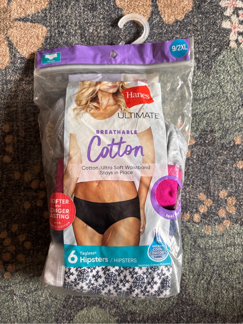 NWT Hanes Cotton Hipsters 4 Pack